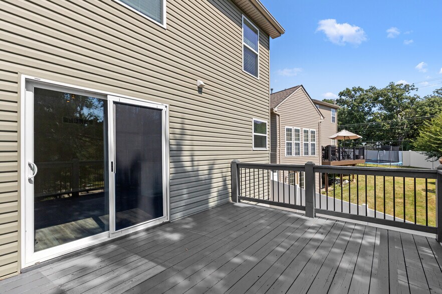 Building Photo - 1304 Mason Grove Dr