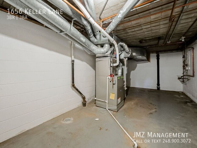 Building Photo - 1656 Keller Ln