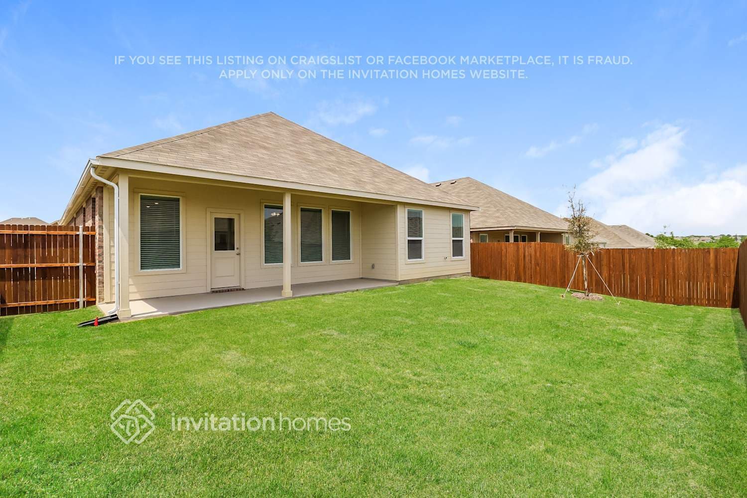 Building Photo - 320 Sedalia Trl