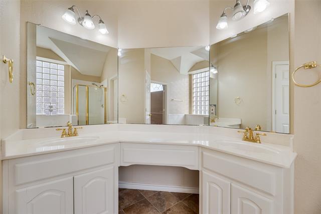 Building Photo - 1152 Taylor Ln