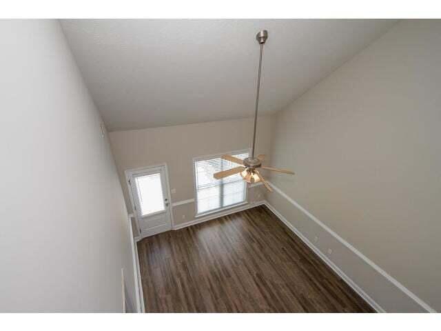 Building Photo - 309 Buxton Ln