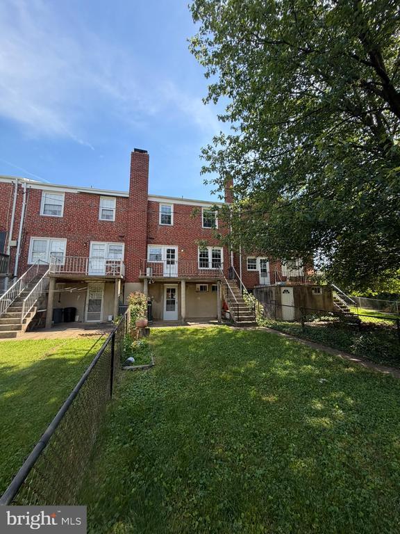 Building Photo - 1543 Cottage Ln