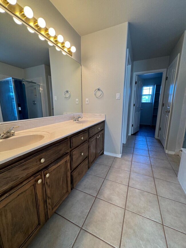 Building Photo - 10459 Chandler Dr NW