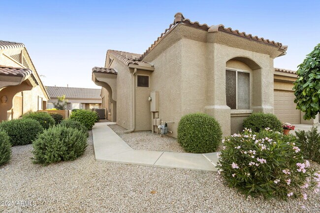 Building Photo - 4202 E Broadway Rd