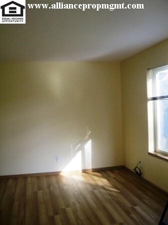 Building Photo - 2902 W Villard St