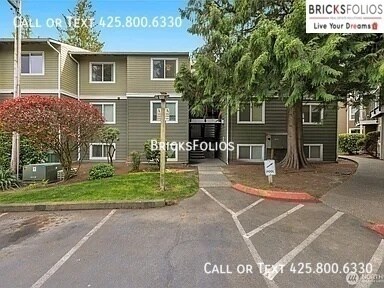 Building Photo - 820 Cady Rd