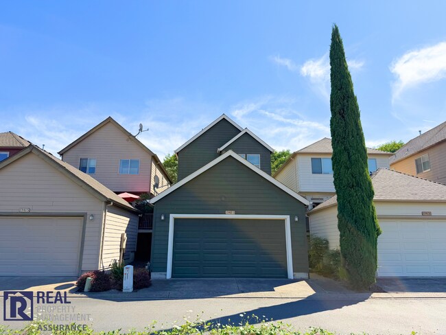 Building Photo - 17423 SW Montague Way