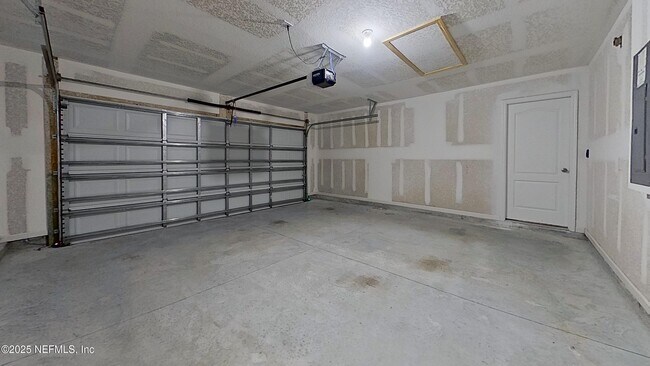 Building Photo - 12452 Rubber Fig Ter