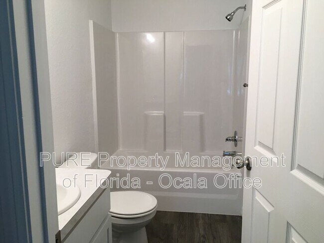 Building Photo - 2581 W Castania Dr