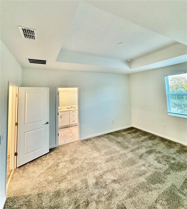 Building Photo - 7477 Stone Crk Trl