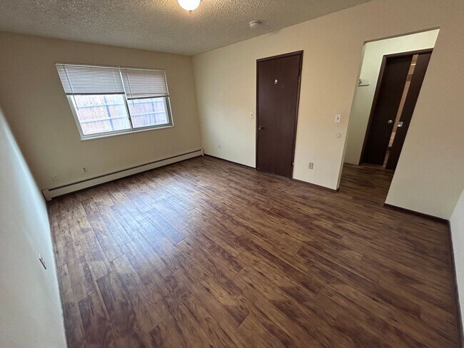 Building Photo - Dartmouth133 (KC-AM)