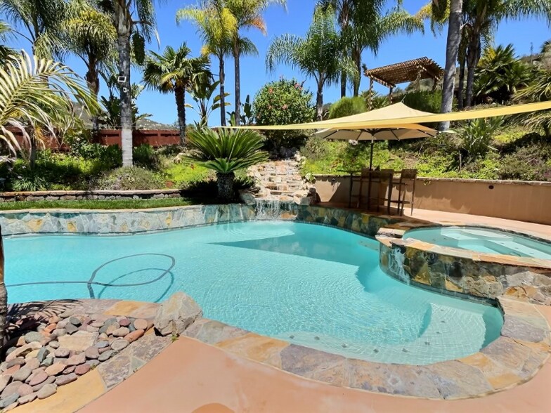 Building Photo - 17080 Harvest Point Way