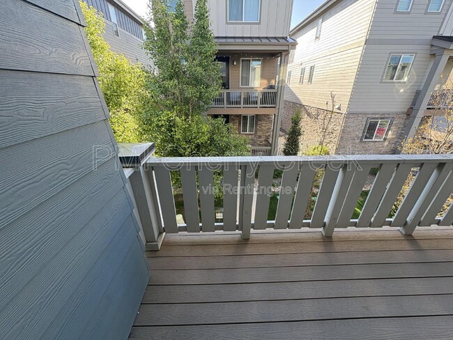 Building Photo - 2406 S Troy Ct
