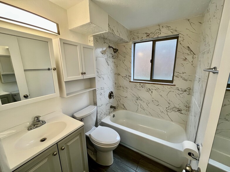 Building Photo - 3710 Owens St