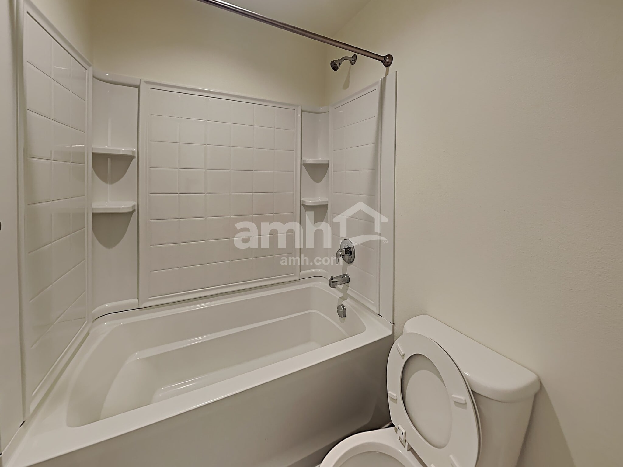 Building Photo - 1963 NW 22nd St