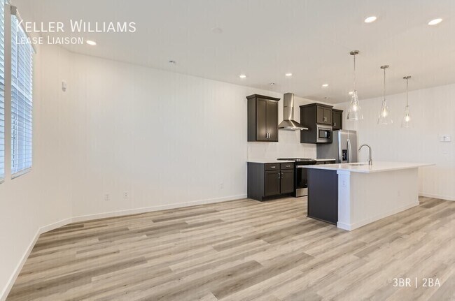 Building Photo - 8417 Mount Kataka St