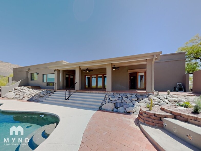 Building Photo - 5727 N PSO Ventoso