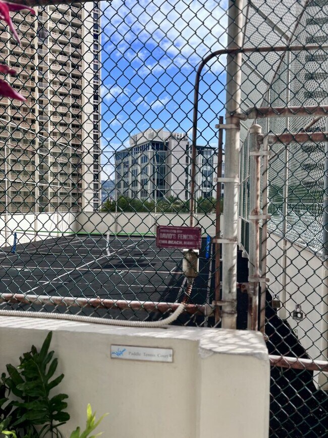 Building Photo - For Rent | A 3 Bedroom, 3 Bathroom, with 1 Assigned Parking Stall at Waipuna