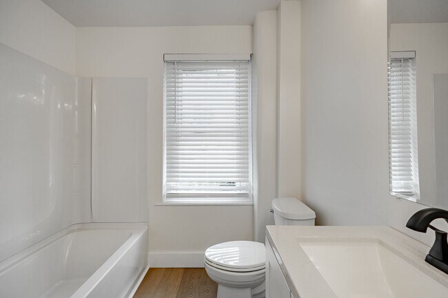 Building Photo - Renovated 4BR Rental in the Heart of West Chester Borough