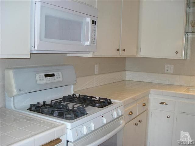 Building Photo - 726 Spenser Ln