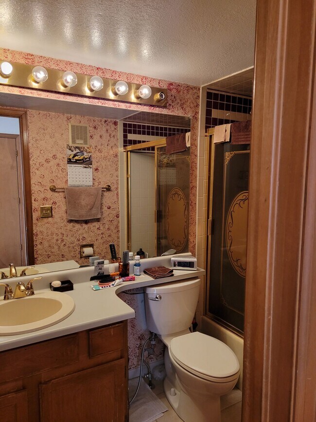 Building Photo - 4480 S Pitkin St