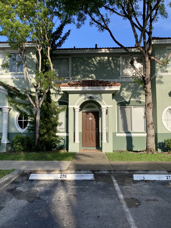 Primary Photo - 2430 SE 14th Ave