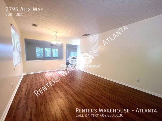 Building Photo - Spacious &amp; Airy 3-Bedroom Home on a Co...