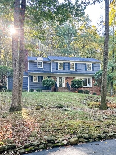 Primary Photo - 67 Frog Hollow Rd