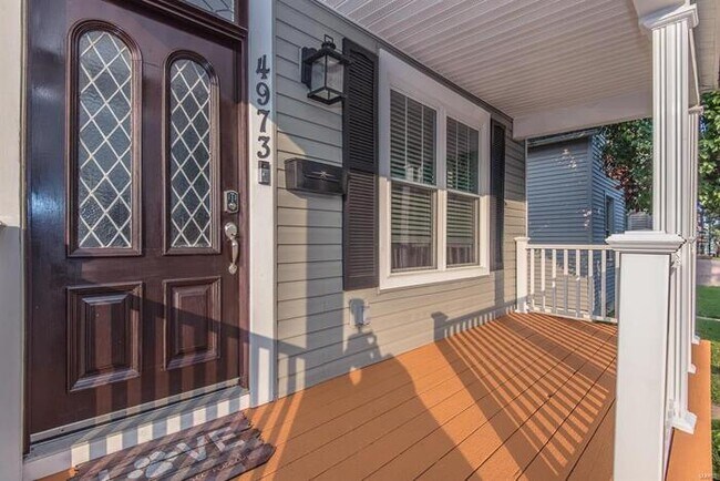Building Photo - Fantastic 2bd/2ba home! Let yourself in!