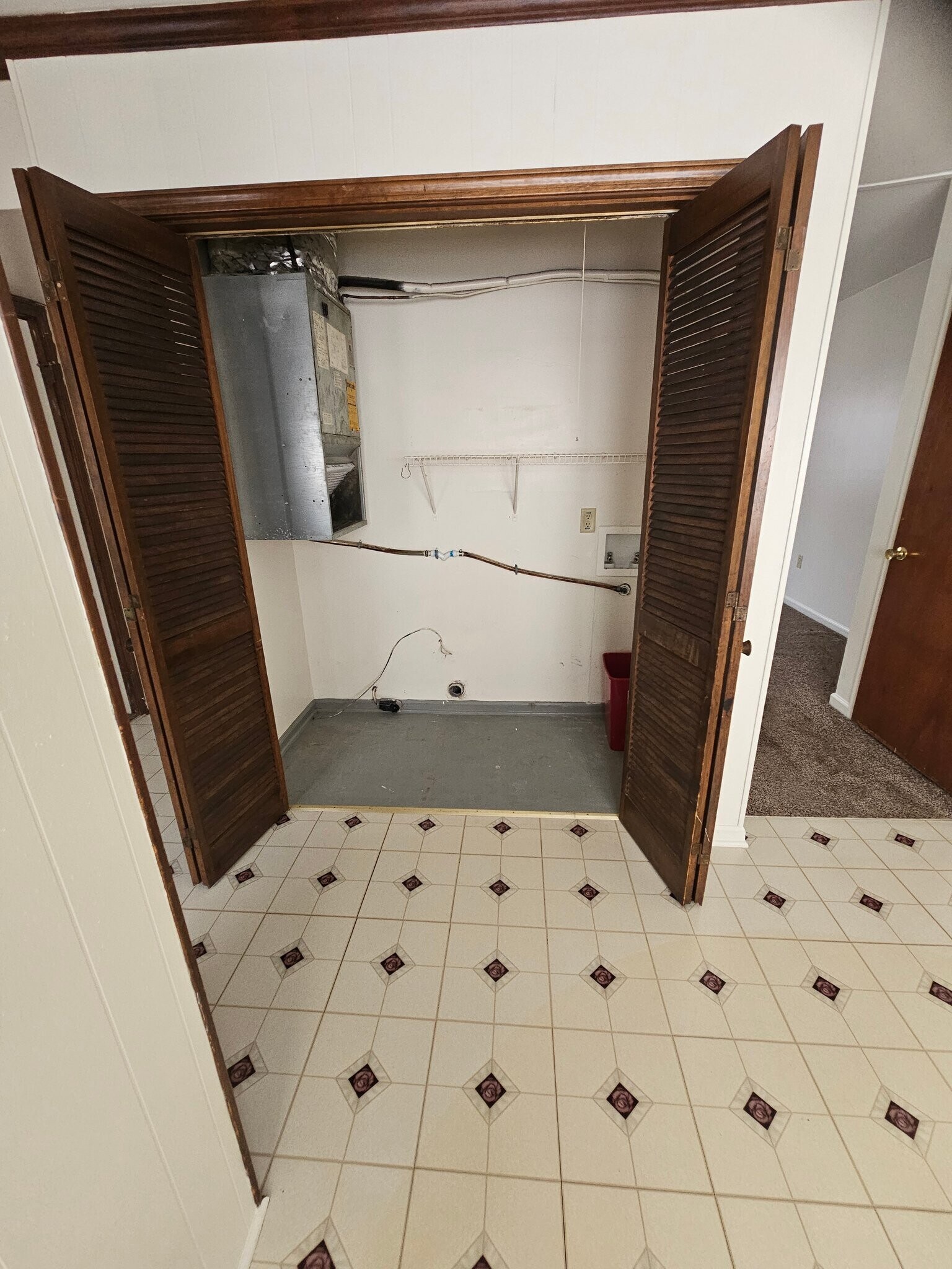 Building Photo - 401 S 1st St