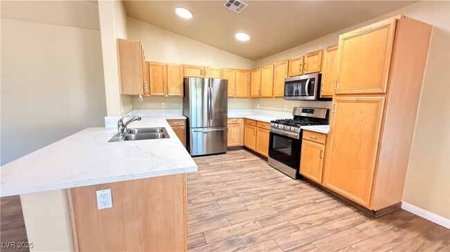 Building Photo - 3846 Waynesvill St