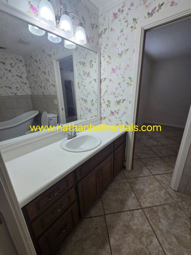 Building Photo - 3095 Mahaffey Ln