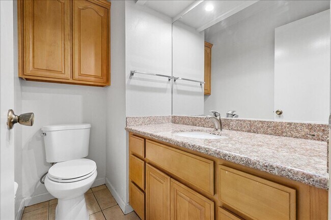 Building Photo - 3310 Fir Ave