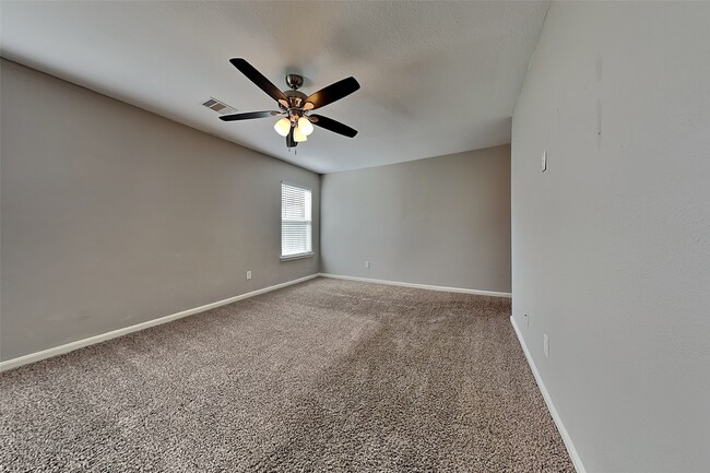 Building Photo - 25614 Ramsey Heights Way