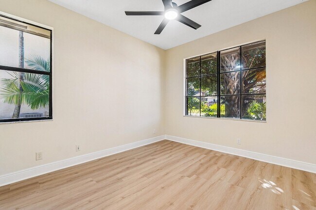 Building Photo - 10509 Vignon Ct