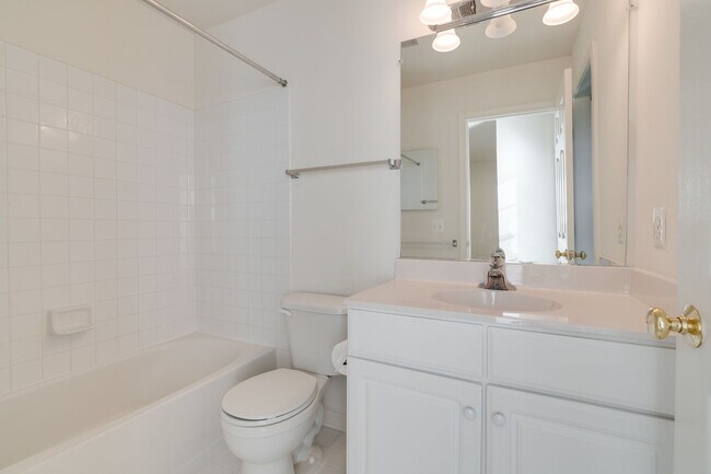 Building Photo - 6327 Dunn Ct