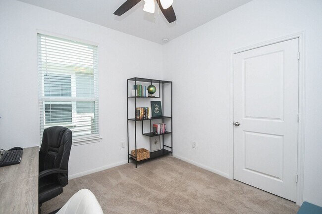 Building Photo - 17730 Winnower Ln