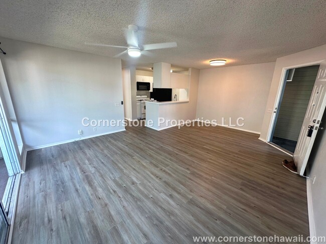Building Photo - 91-271-271 Hanapouli Cir