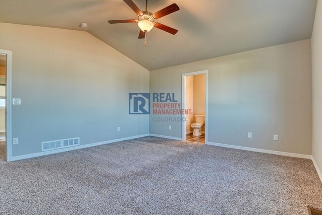 Building Photo - 6712 Skuna Dr