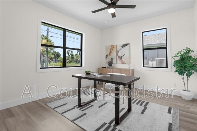 Building Photo - 1173 Rotonda Cir