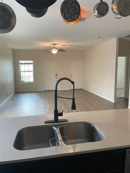 Building Photo - 7408 Tonka Ln