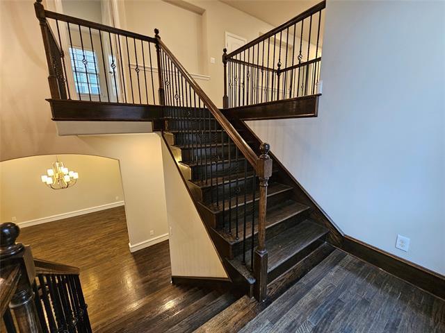 Building Photo - 988 Shadyside Ln