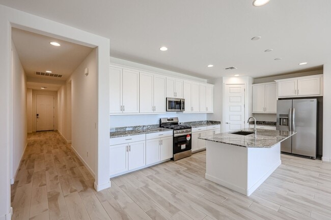 Building Photo - Recently Build 4-Bedroom Home in Goodyear with Upgrades & Resort-Style Amenities