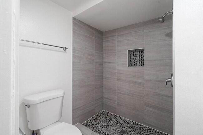 Building Photo - 5191 Alumni Pl