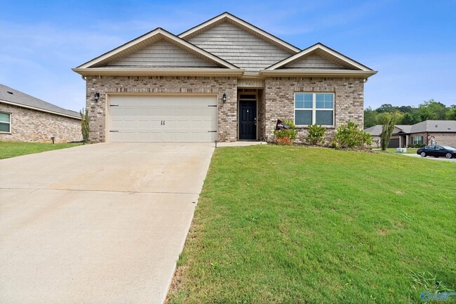 Primary Photo - 201 Antler Ridge Dr