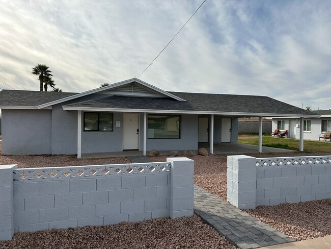 Building Photo - Remodeled Home Near Downtown Chandler!