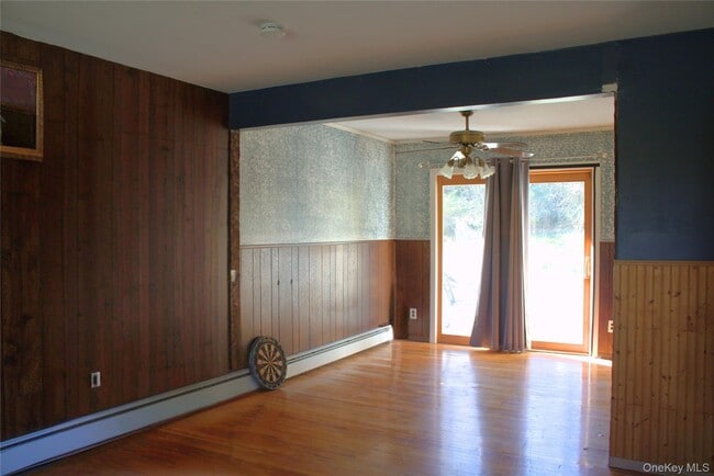 Building Photo - 25 Trotting Dr