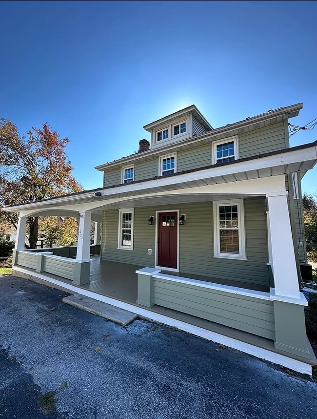 Building Photo - 3428 Littlestown Pike