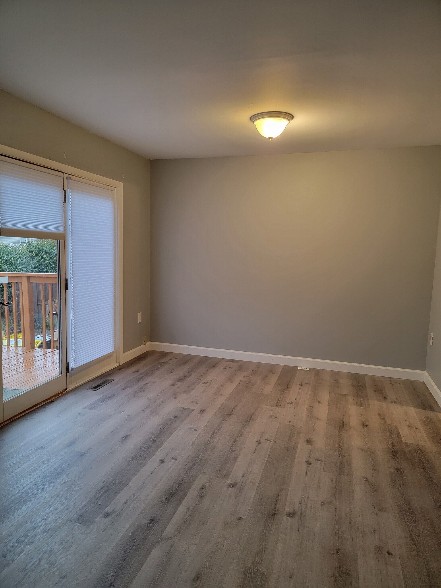 Building Photo - 228 Nathan Way