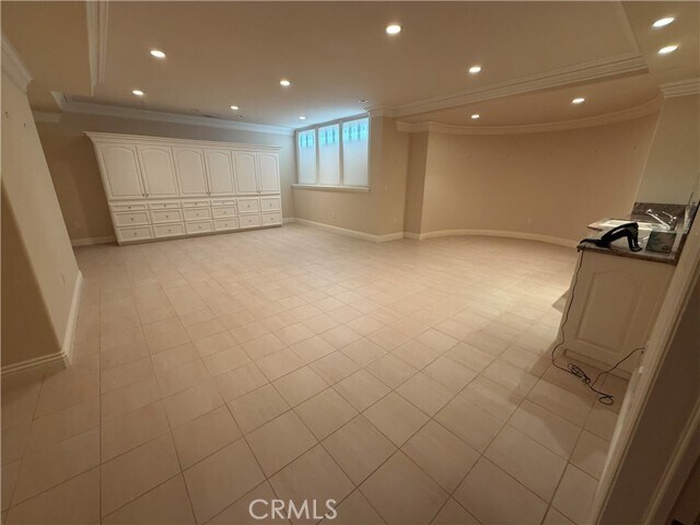 Building Photo - 28080 Laura Ct